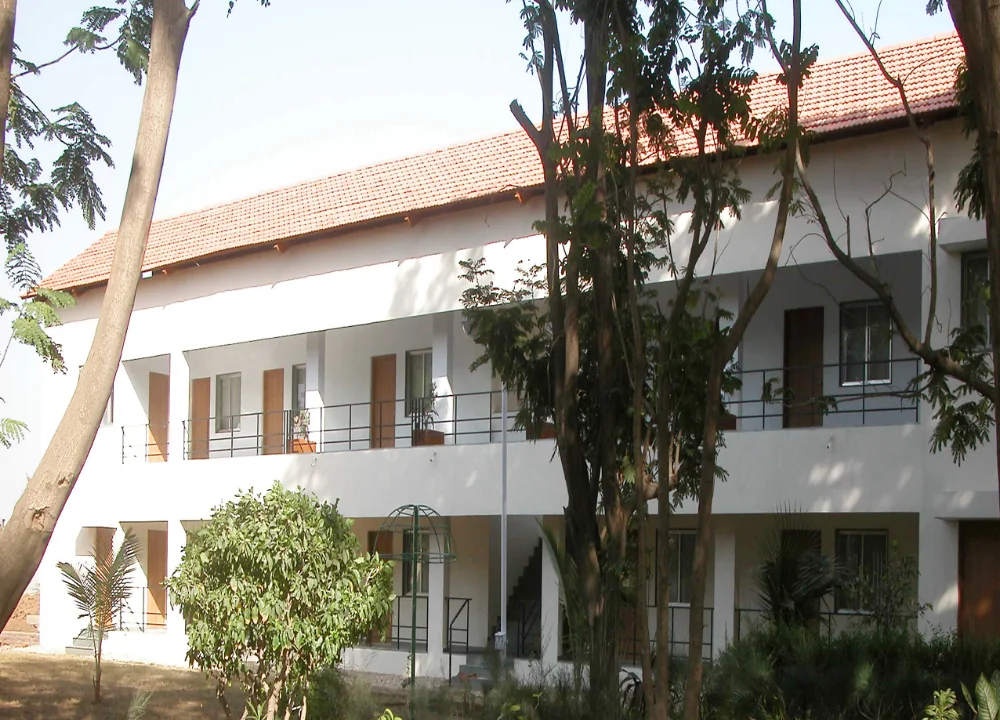 Piramal Glass 12 Room Manager Accommodation